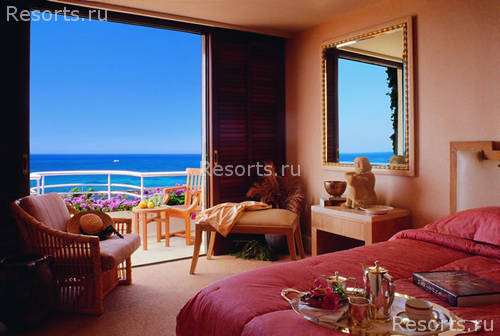 The Annabelle Hotel 13